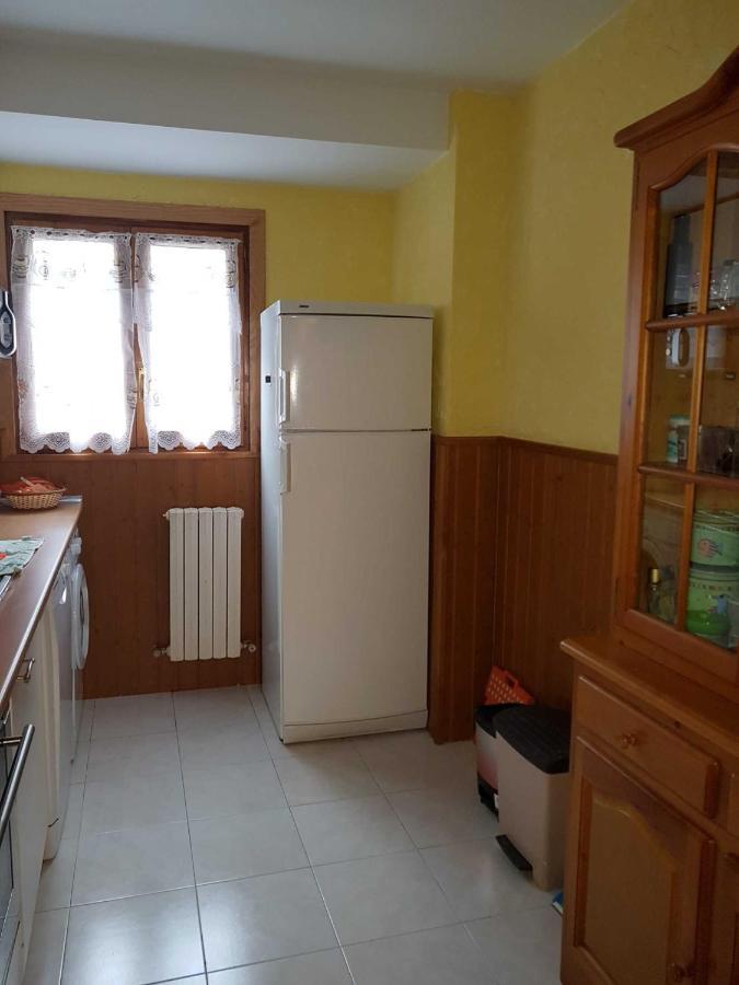 Vikerbiescas Apartment ภายนอก รูปภาพ